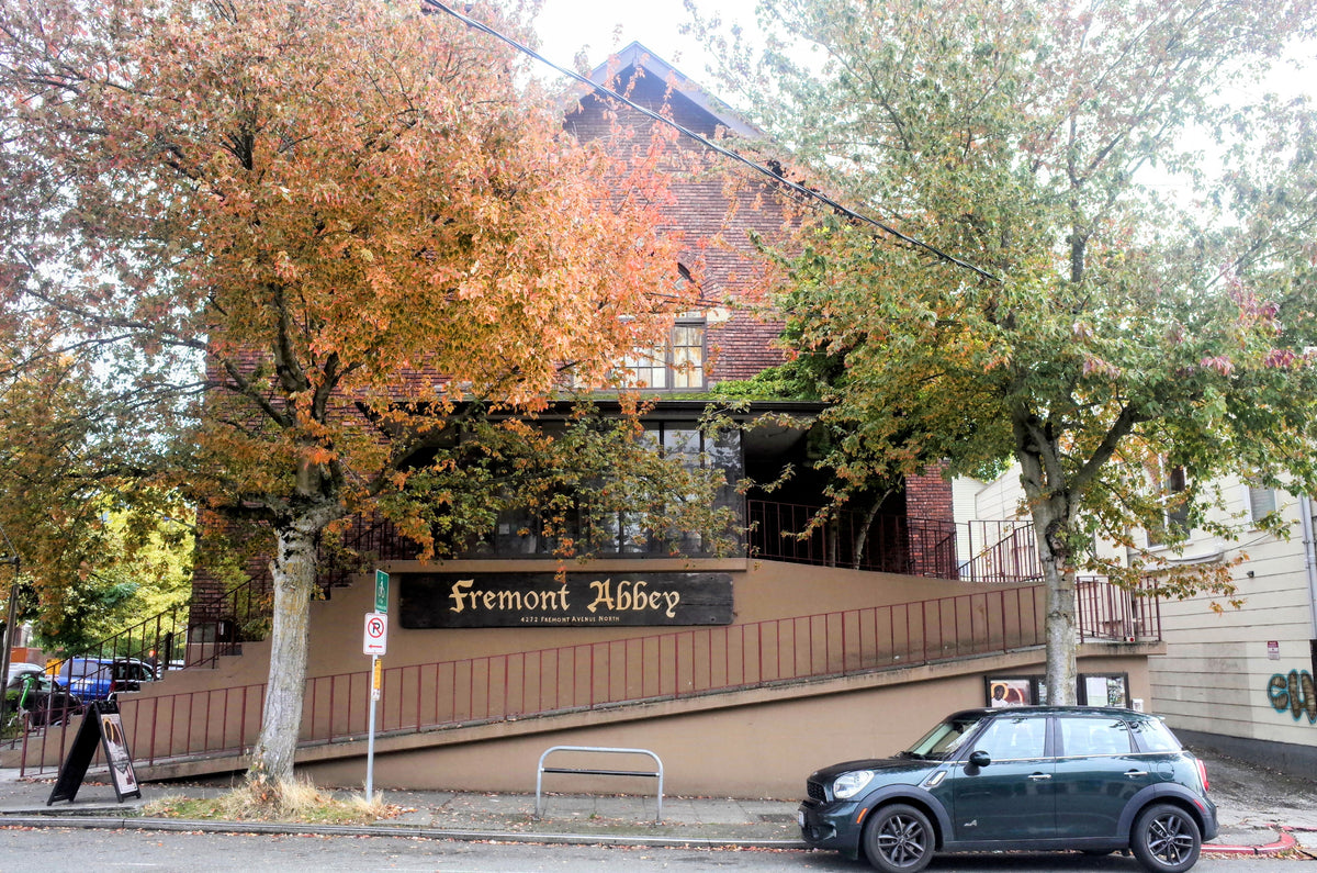 Fremont Abbey Art Center フリーモントアビーアートセンター